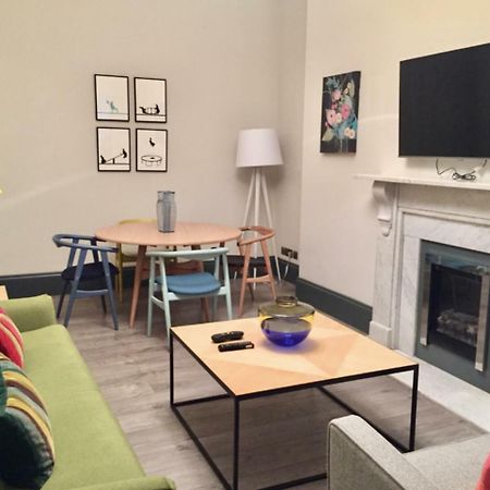 Beautiful 1 Bedroom Apartment Ovington Square Londra Esterno foto